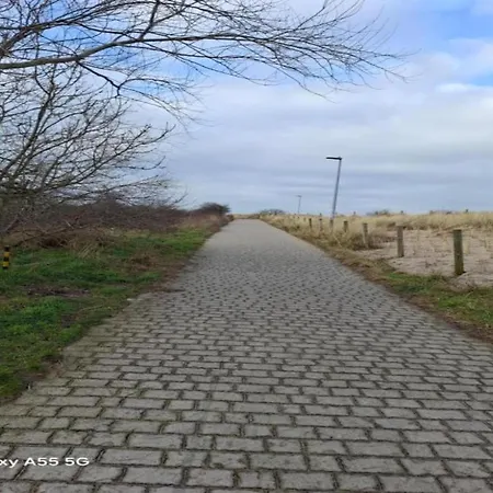 In Near The Beach, Cleaning Included Apartment Nieuwpoort